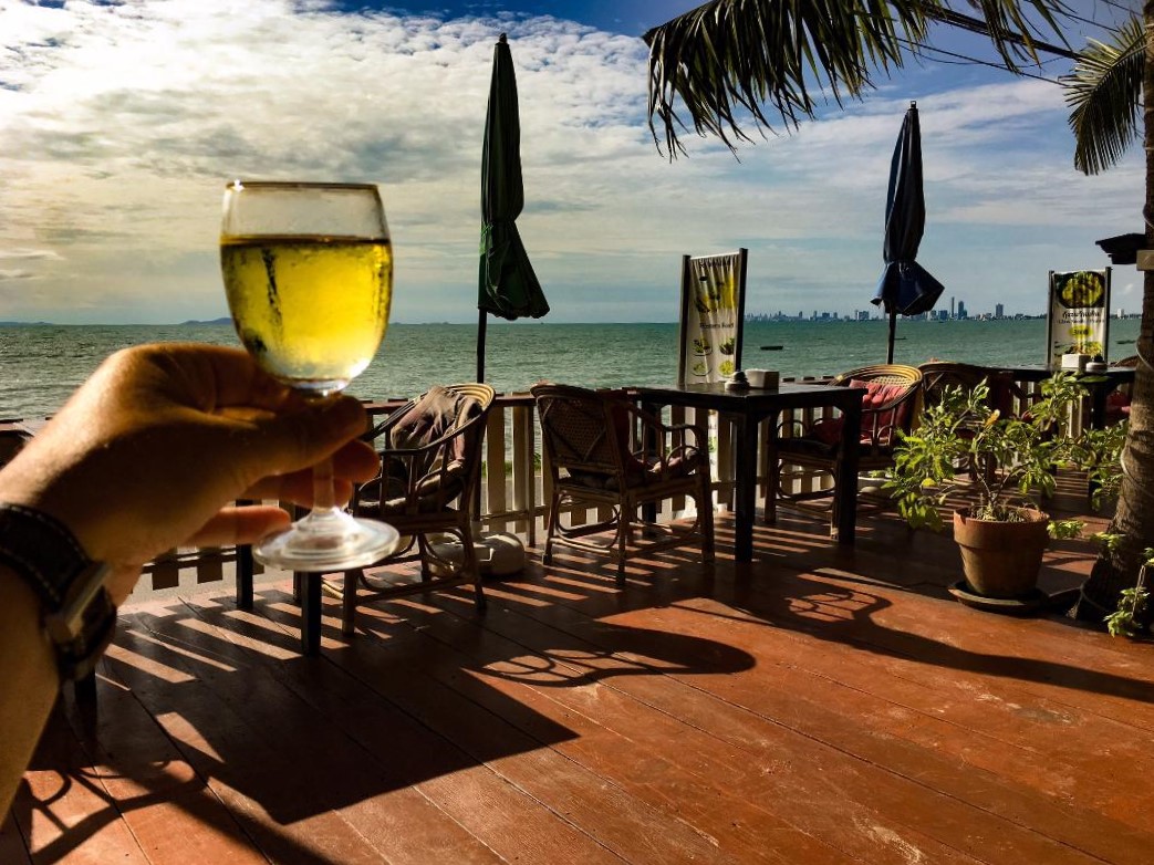 Bang Saray Beach