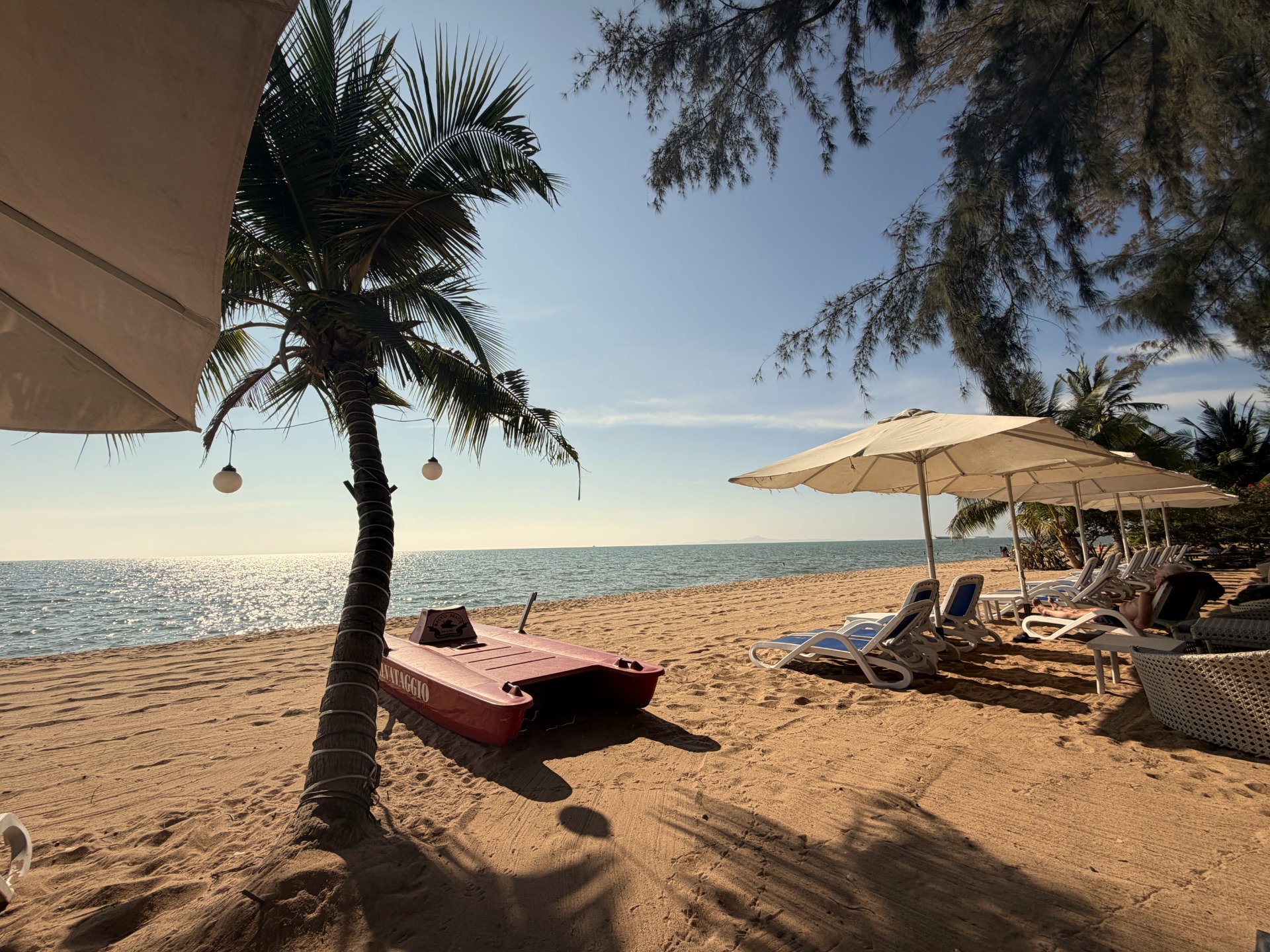 Bacco Beach is just 15 min away